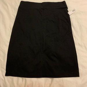 Old Navy Black Pencil Skirt NWT